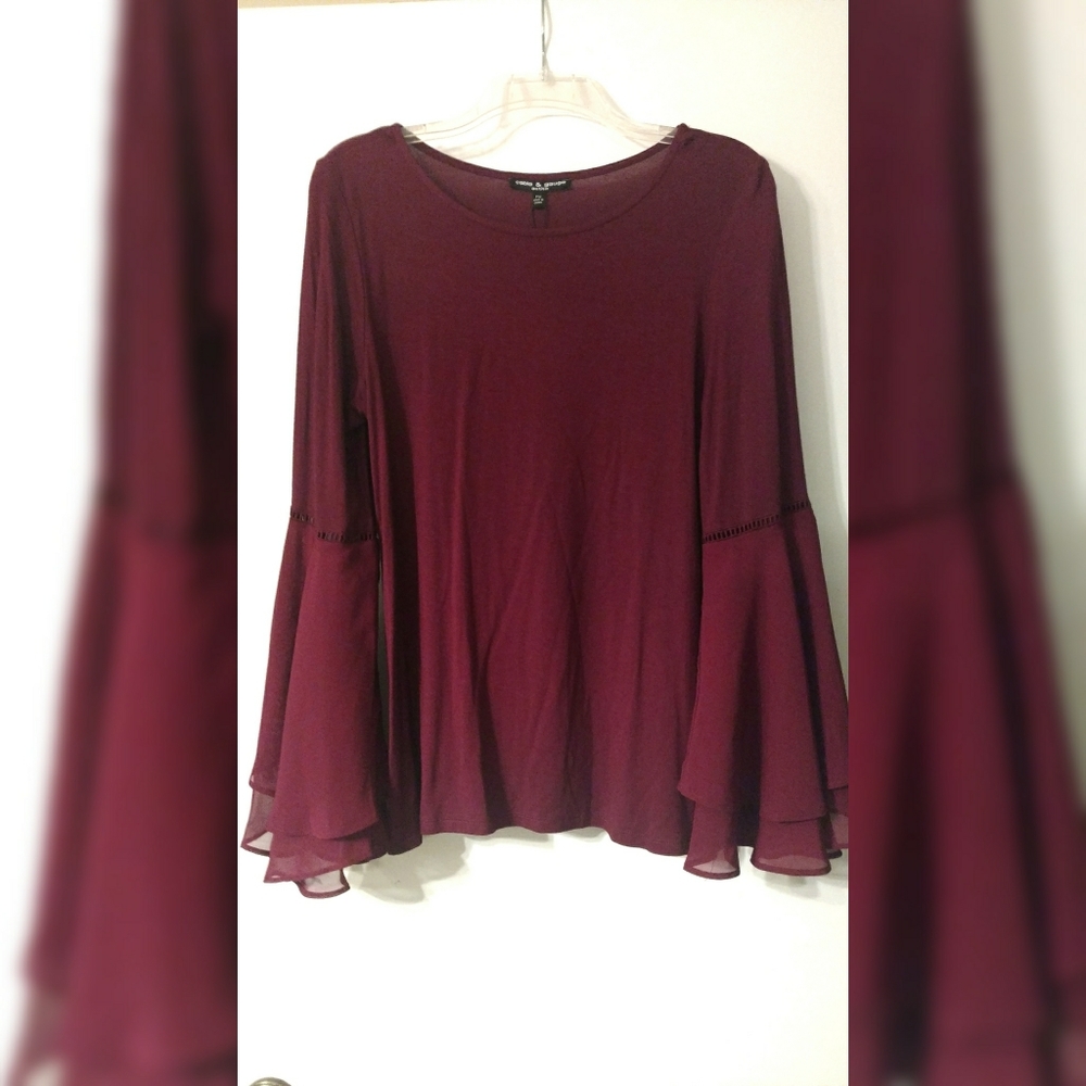 NWT Beautiful Maroon soft top